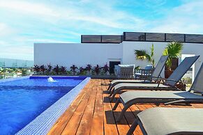 Luxe Condos Complex with Roof Pool