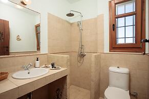 Apiliotis Sunrise Beach Villa