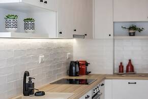 Arch Chora Home Next to the Old Castle