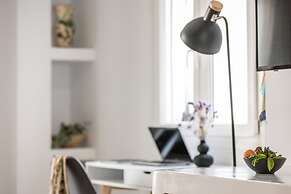 Arch Chora Home Next to the Old Castle