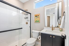 Hukilau House - St. George 5 Bedroom Townhouse