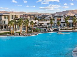 Hukilau House - St. George 5 Bedroom Townhouse