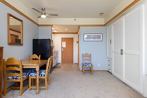 2756 Slopeside Condo
