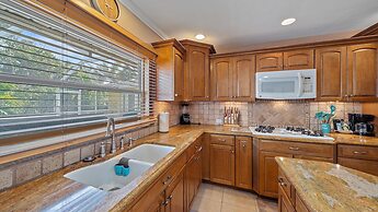 Tee Time On Breezemont 3 Bedroom Home