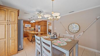 Tee Time On Breezemont 3 Bedroom Home