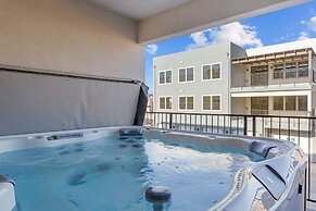 Palm Paradise #206 3 Bedroom Condo