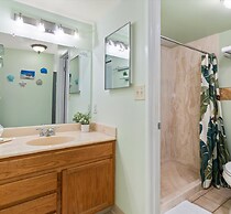 Kihei Akahi D-410 1 Bedroom Condo