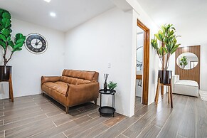 Charming Bungalow Cajititlan 2 Beds Pool
