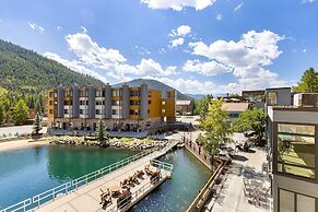 1483 Lakeside 1 Bedroom Condo