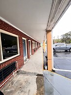 BUDGET INN