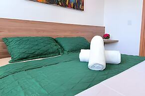 Makia Beach Experience