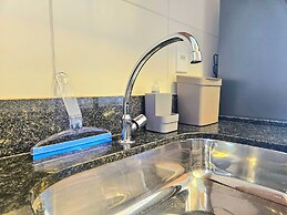 Makia Beach Experience