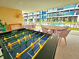 Makia Beach Experience