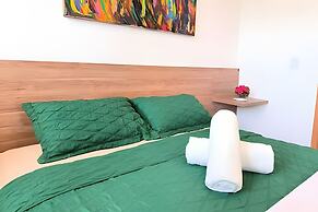 Makia Beach Experience