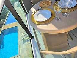 Makia Beach Experience