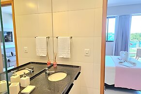 Makia Beach Experience