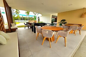 Makia Beach Experience