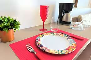 Makia Beach Experience