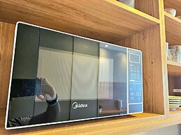 Makia Beach Experience