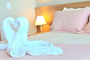 Makia Beach Experience