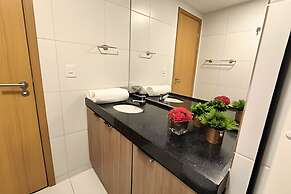 Makia Beach Experience