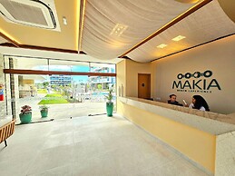 Makia Beach Experience