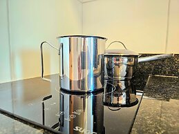 Makia Beach Experience