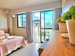 Makia Beach Experience