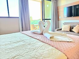 Makia Beach Experience