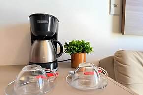 Makia Beach Experience