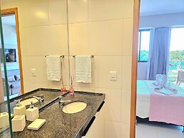 Makia Beach Experience