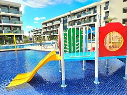 Makia Beach Experience