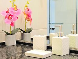 Makia Beach Experience