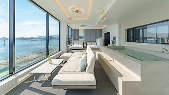 Goseong Panorama Ocean View Poolvilla