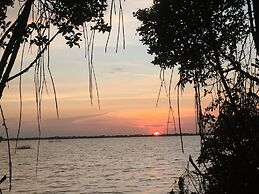 Suzuki's Lagoon Front