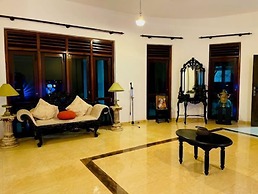 Suzuki's Lagoon Front