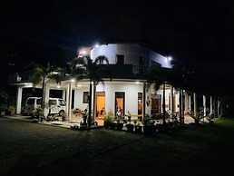 Suzuki's Lagoon Front