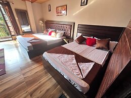 TRADITIONAL HOTEL AND RESTAURANT