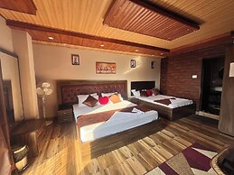 TRADITIONAL HOTEL AND RESTAURANT