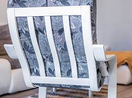 Dazzling Ponikvice Apartment With Balcony