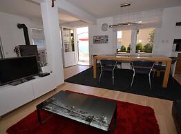 Marvelous Escape Bol Island Villa With Pool