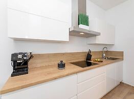 Spectacular Bol Island Sea View Villa With Pool