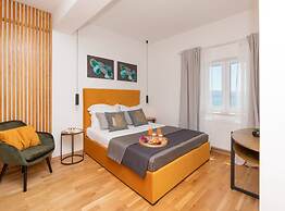 Spectacular Bol Island Sea View Villa With Pool