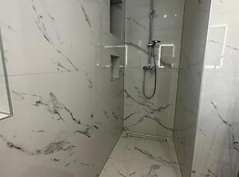 Beachfront Spacious Apartment With Terrace