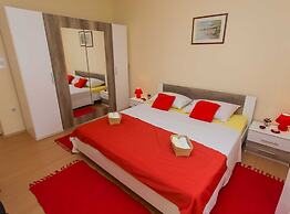 Spacious Kastela Apartment With Balcony and Mountain Views Near the Se