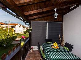 Spacious Kastela Apartment With Balcony and Mountain Views Near the Se