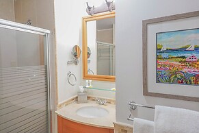 Condado Lagoon Villas