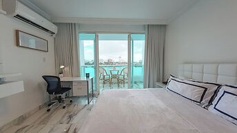Condado Lagoon Villas