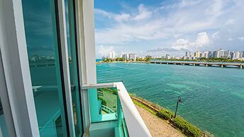 Condado Lagoon Villas