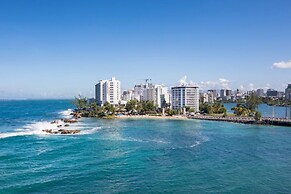 Condado Lagoon Villas